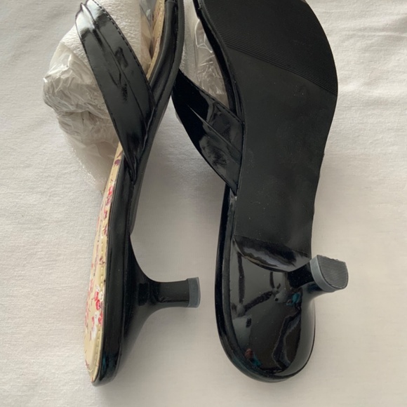 Jessica black sandals (new with tags) - Picture 4 of 5